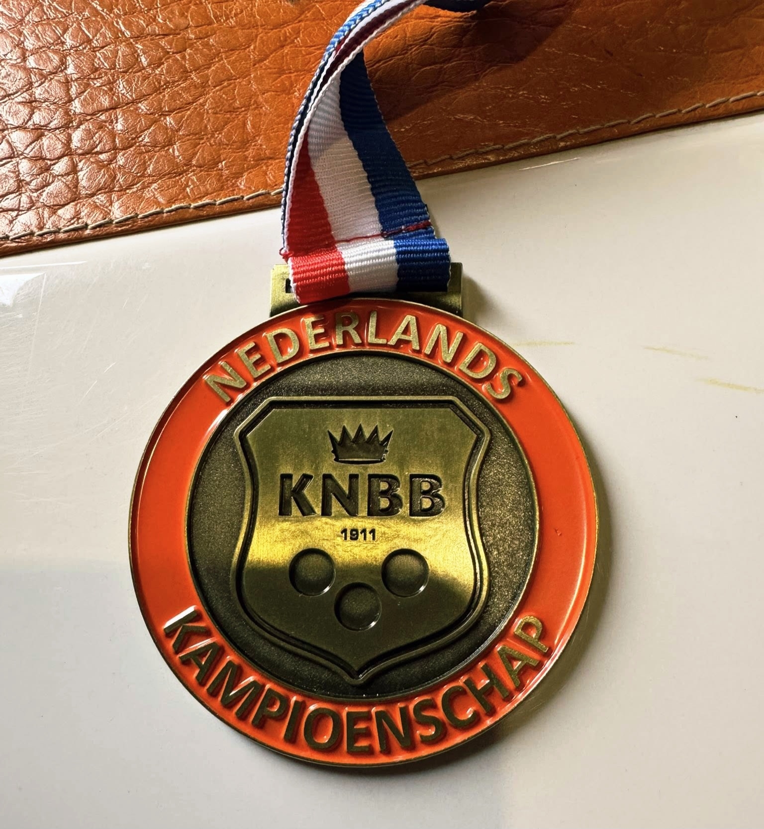 Twan van Ierland wint NK 38/2 Extra Klasse in Maasdam, Fred Pruis ...