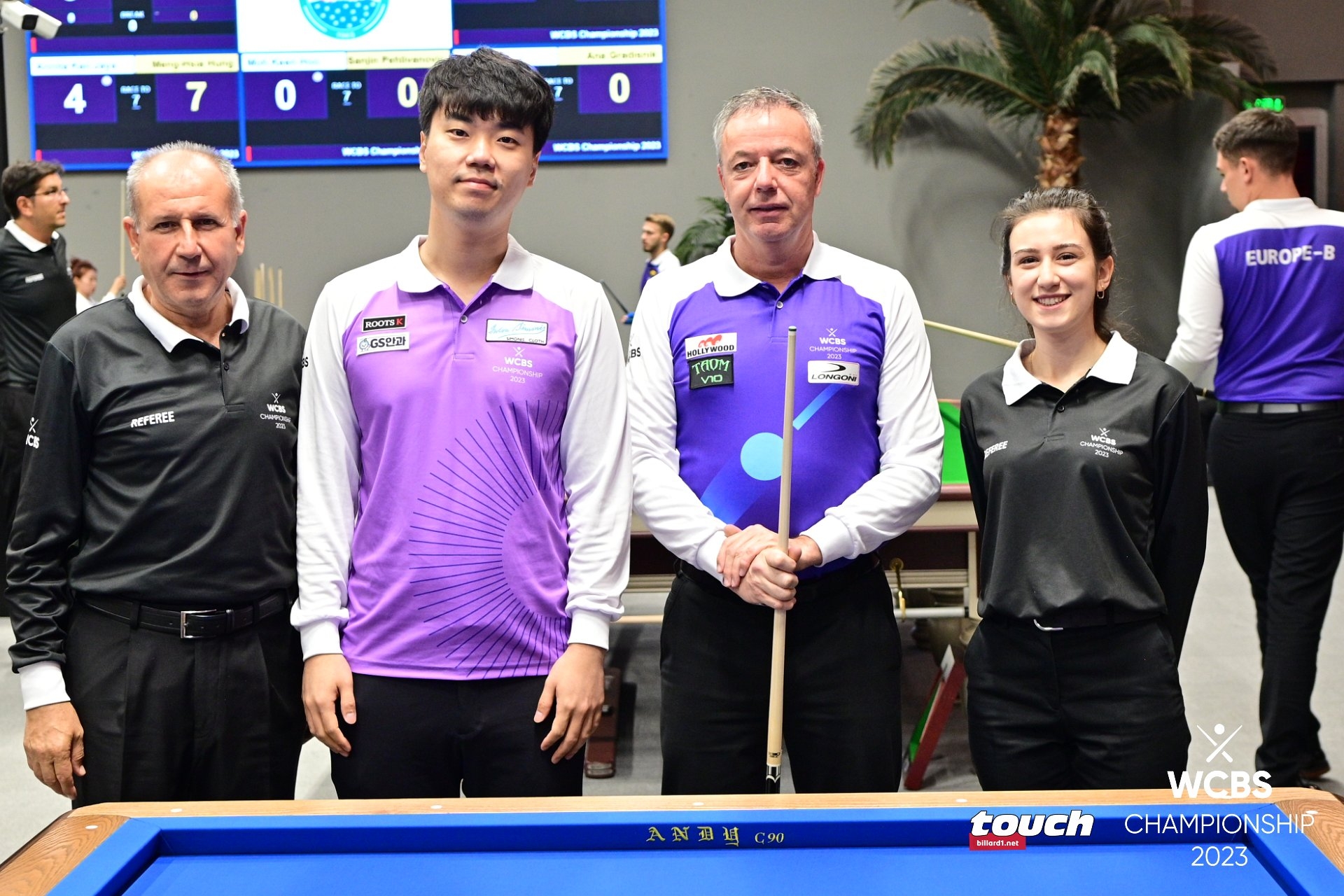 Dick dan Therese bersama tim Eropa di semifinal