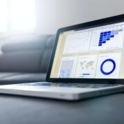 Enquete-peling-lukas-blazek-mcSDtbWXUZU-unsplash